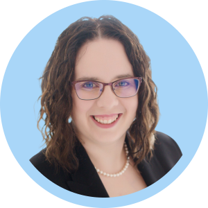 Dorinne Hammond headshot